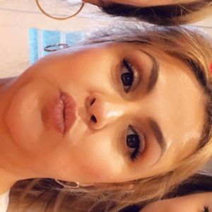 Meet your Posher, Elva